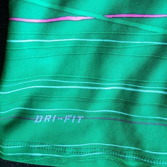 Nike Dri Fit Tank Top - Picture 4 of 7